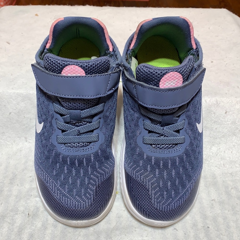Nike Free Sneakers